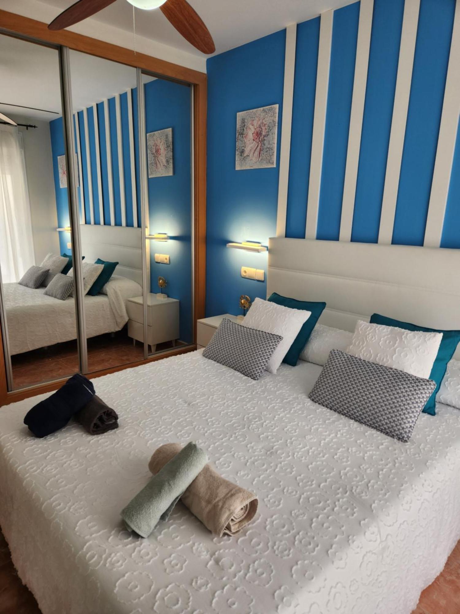 Bajo En Primera Linea De Vera-Playa Con Piscina Privada! Bagian luar foto