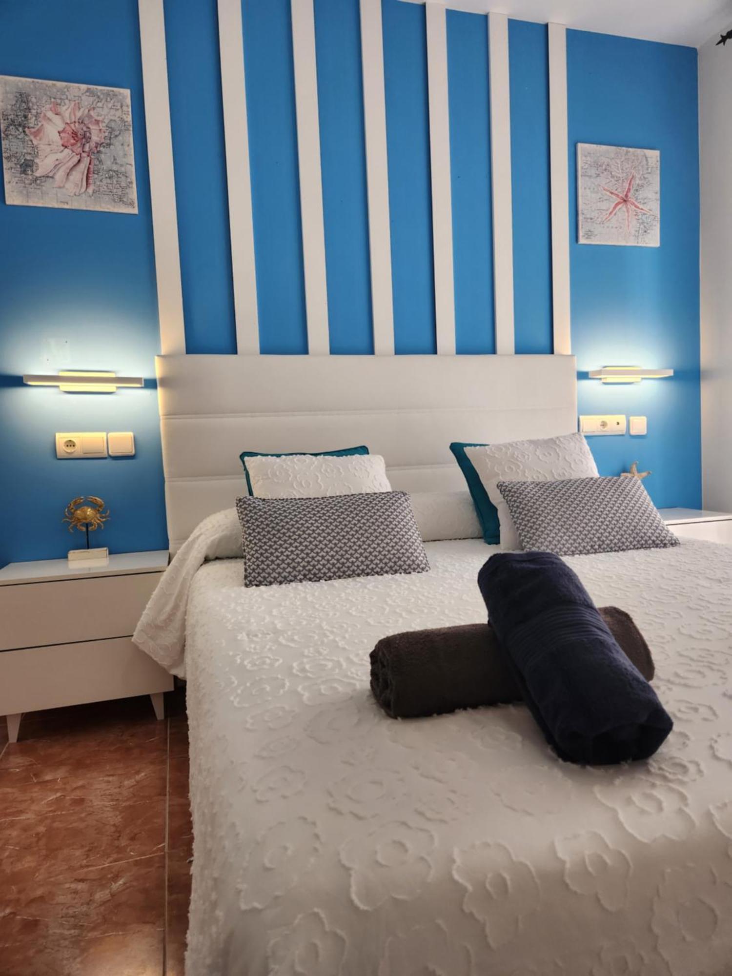 Bajo En Primera Linea De Vera-Playa Con Piscina Privada! Bagian luar foto
