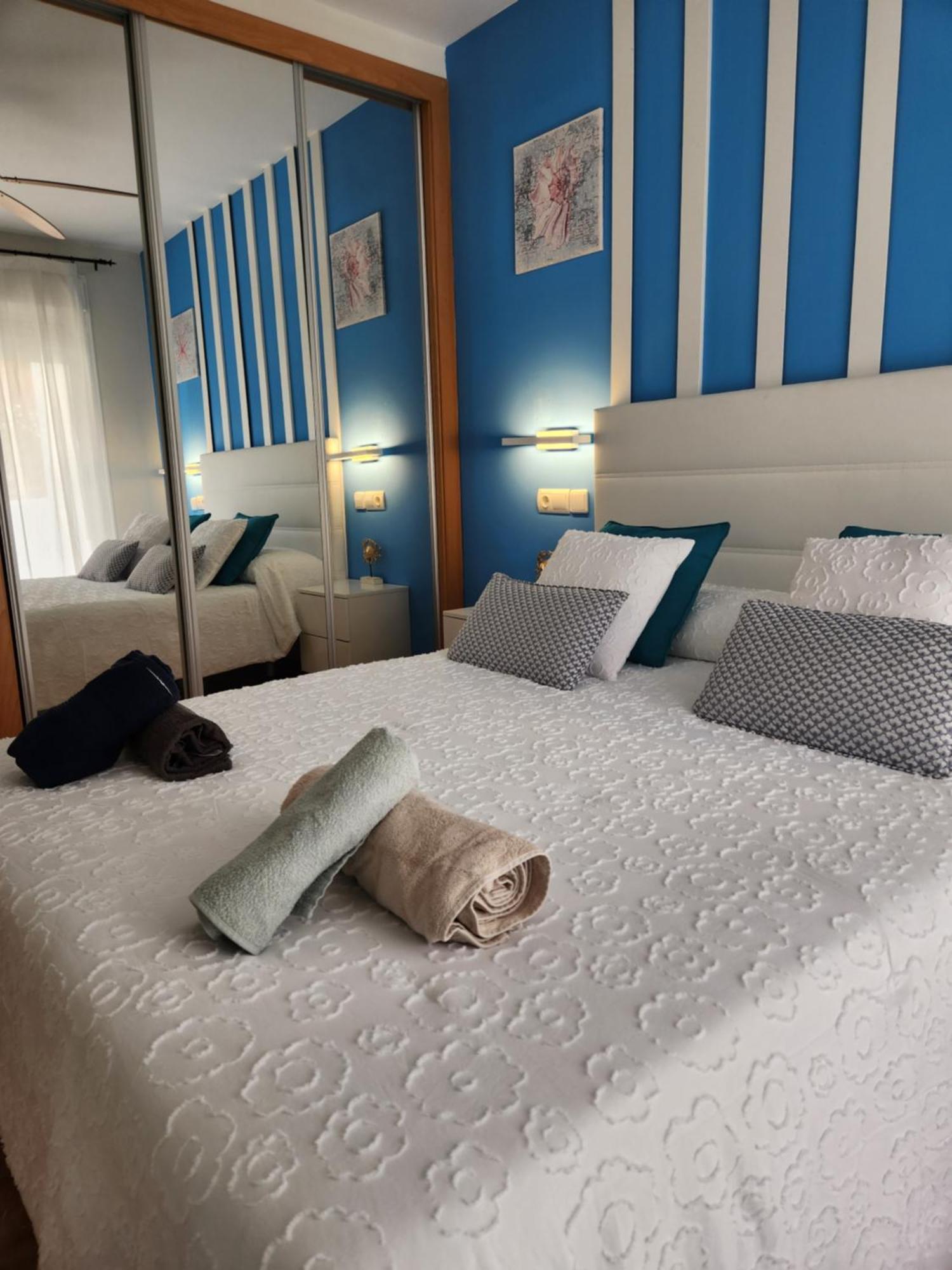 Bajo En Primera Linea De Vera-Playa Con Piscina Privada! Bagian luar foto