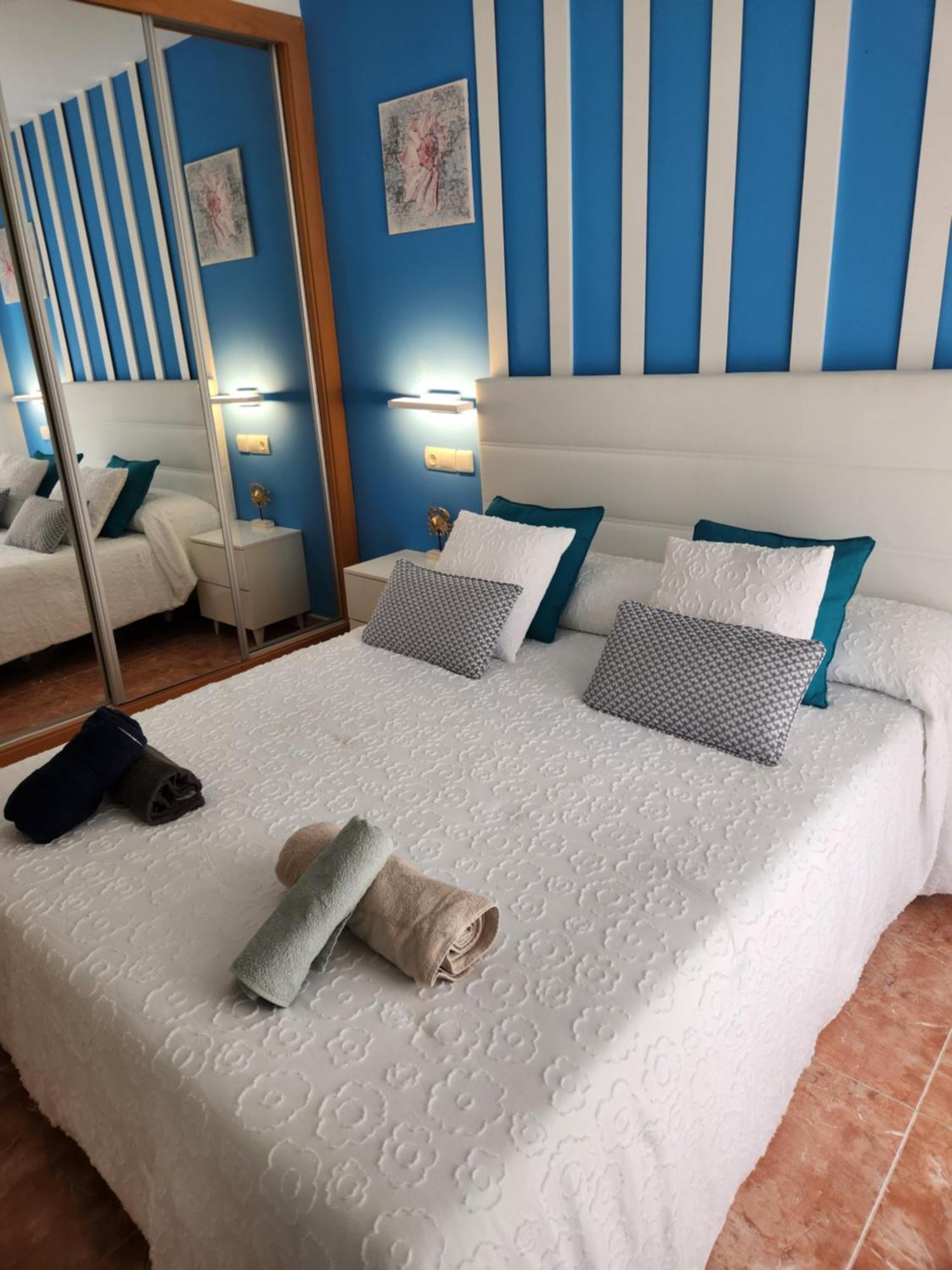 Bajo En Primera Linea De Vera-Playa Con Piscina Privada! Bagian luar foto